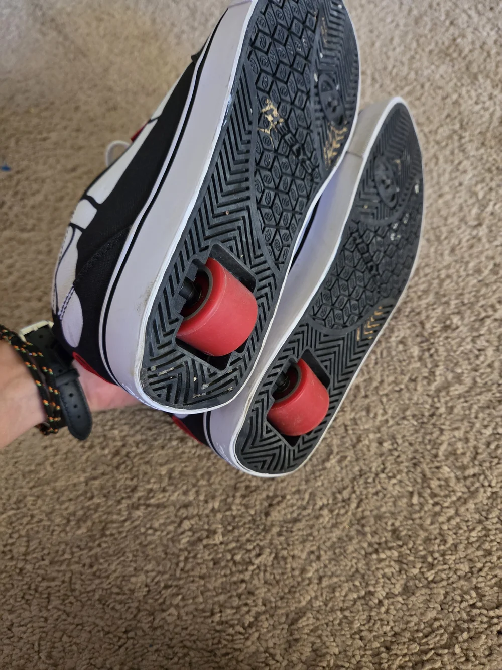 Heelys used size